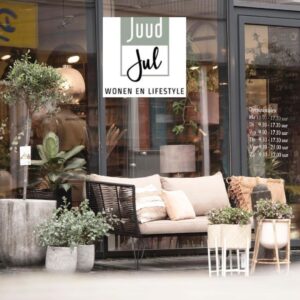 Verkooppunt van Labels Six sieraden, Juud en Jul in Raalte