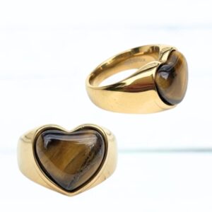 Label Six Ring brown heart, mooie ring van hoogwaardig stainless steel.