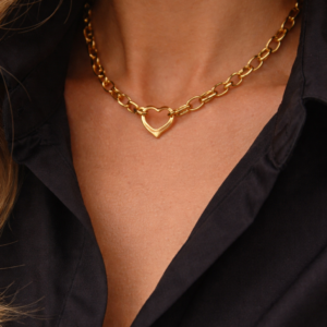 Label Six schakelketting met hart van 45 cm, gemaakt van hoogwaardig stainless steel. Tijdloos design, duurzaam en verkleurt niet.