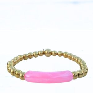 Kralenarmband Pink Tube met gouden stainless steel kralen en roze tube