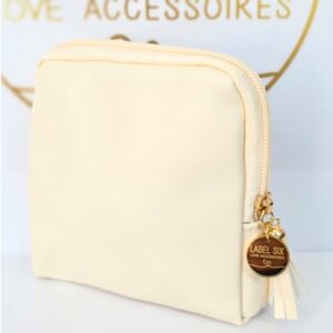 sieradentasje crème met 8 vakjes voor armbanden en ringen