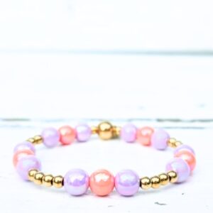 Soft Blush kralenarmband met roze en lila parelmoer kralen en stainless steel details