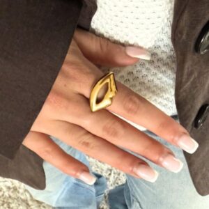 Kiss Me Ring