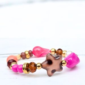 Kralenarmband Limited July van Label Six in bruin roze en oranje tinten